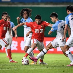 LOL投注-超长加时绝杀被吹 没大牌的广州德比还是内味儿